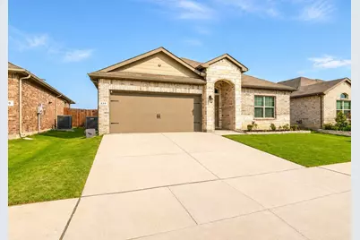 336 Youngblood Lane, Fort Worth, TX 76131 - Photo 1