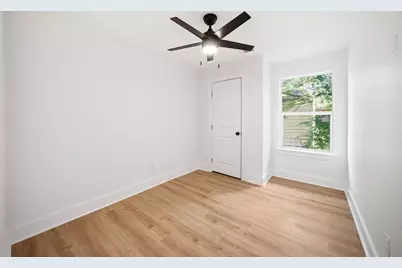 1503 E 9th Avenue, Corsicana, TX 75110 - Photo 13