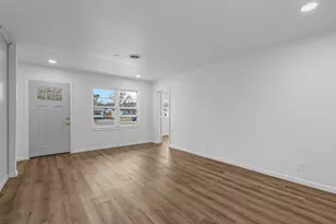 5832 Tracyne Dr, Westworth Village, TX 76114 - Photo 3