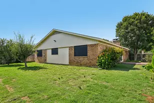 3704 Fort Hunt Dr, Arlington, TX 76016 - Photo 29