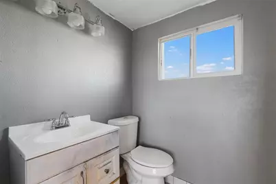 3205 Oak Hill Drive, Granbury, TX 76048 - Photo 13