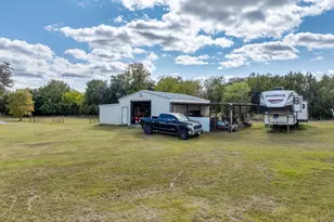 3402 Green Meadows Dr, Glen Rose, TX 76043 - Photo 5