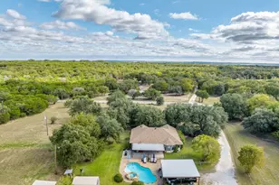 3402 Green Meadows Dr, Glen Rose, TX 76043 - Photo 7