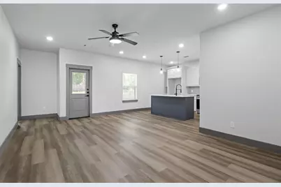405 W Hull Street, Denison, TX 75020 - Photo 3