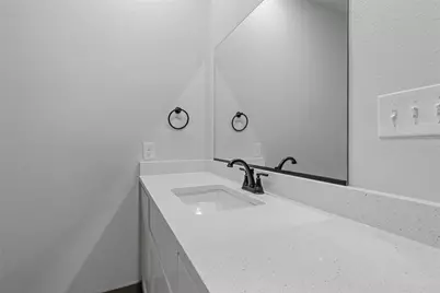 405 W Hull Street, Denison, TX 75020 - Photo 11