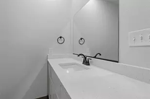 405 W Hull St, Denison, TX 75020 - Photo 11