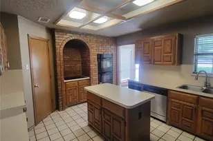 1100 Balfour Dr, Cedar Hill, TX 75104 - Photo 5
