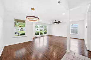 2632 Materhorn Dr, Dallas, TX 75228 - Photo 11