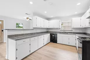 1303 Arizona Ave, Dallas, TX 75216 - Photo 13