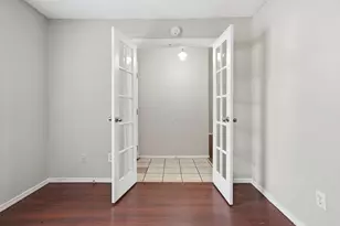 6735 Woodhill Rd, Dallas, TX 75217 - Photo 9