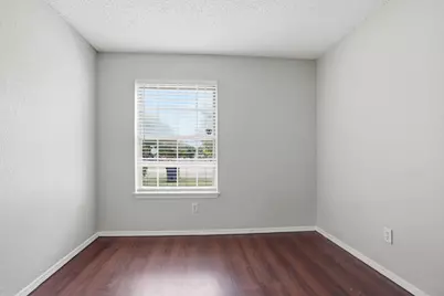 6735 Woodhill Road, Dallas, TX 75217 - Photo 17