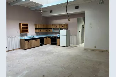 110 E Chambers Street #112, Cleburne, TX 76031 - Photo 21
