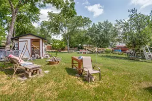 4015 Poinsettia Dr, Dallas, TX 75211 - Photo 9