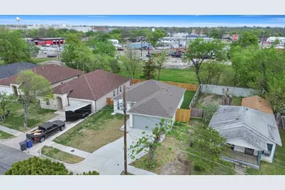 1542 Caldwell Street, Dallas, TX 75223 - Photo 35