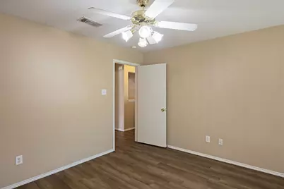 2301 Brookview Drive, McKinney, TX 75072 - Photo 5
