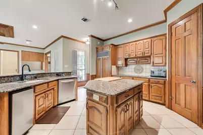 4607 Lakeside Drive, Colleyville, TX 76034 - Photo 13