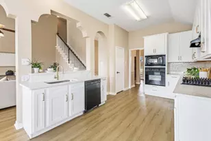 1308 Island Dr, Carrollton, TX 75007 - Photo 5