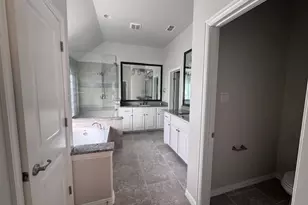 2524 Bill Moses Parkway, Farmers Branch, TX 75234 - Photo 11