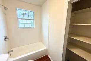1140 Faulkner Ln, Waco, TX 76704 - Photo 13