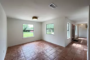 1089 Co Rd 1136, Cumby, TX 75433 - Photo 9
