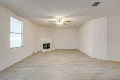 1313 Lauren Drive, Burleson, TX 76028 - Photo 11