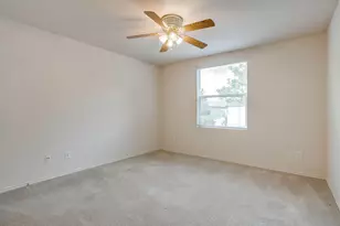1313 Lauren Dr, Burleson, TX 76028 - Photo 33