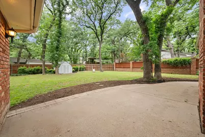 3008 Woodford Drive, Arlington, TX 76013 - Photo 17