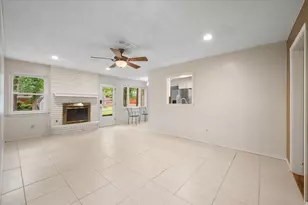 3008 Woodford Dr, Arlington, TX 76013 - Photo 5
