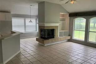 3632 Stone Creek Ln S, Fort Worth, TX 76137 - Photo 7
