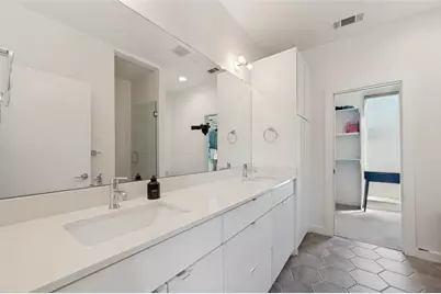 2630 Calvin Street #101, Dallas, TX 75204 - Photo 11