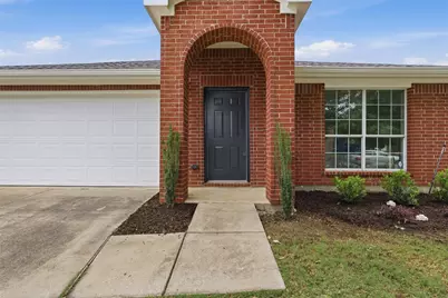 2051 Sunny Side Drive, Little Elm, TX 75068 - Photo 7