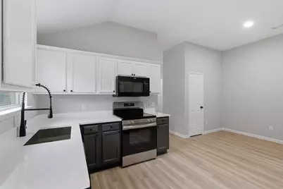 2051 Sunny Side Drive, Little Elm, TX 75068 - Photo 17