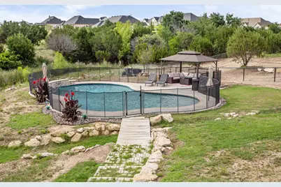 1064 Eagles Bluff Drive, Weatherford, TX 76087 - Photo 9