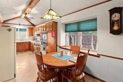 1915 Camden Way, Carrollton, TX 75007 - Photo 9