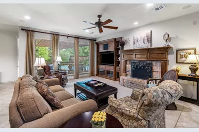 1915 Pioneer Drive, Allen, TX 75013 - Photo 11