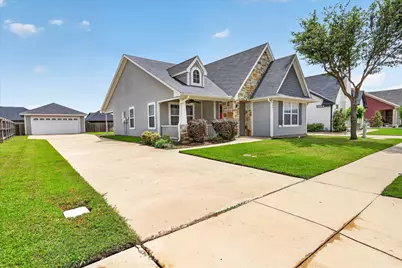 505 Heritage Trail, Burleson, TX 76028 - Photo 1
