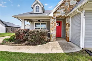 505 Heritage Trl, Burleson, TX 76028 - Photo 3