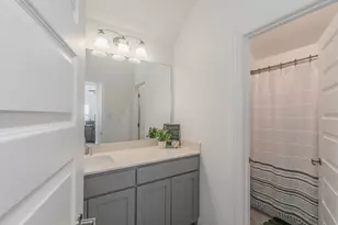711 Artesian Dr, Argyle, TX 76226 - Photo 35