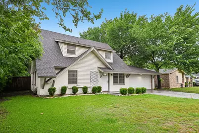 6324 Scotsdale Drive, Forest Hill, TX 76119 - Photo 3