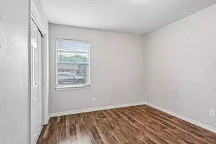 6324 Scotsdale Dr, Forest Hill, TX 76119 - Photo 21