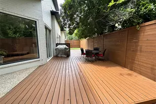 18736 Wainsborough Ln, Dallas, TX 75287 - Photo 35