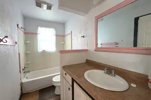 504 Edward St, Quinlan, TX 75474 - Photo 11