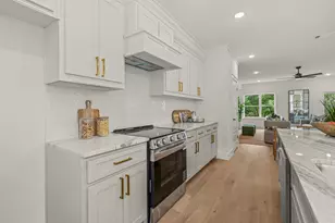2727 Azalea Park Circle, Fort Worth, TX 76107 - Photo 13
