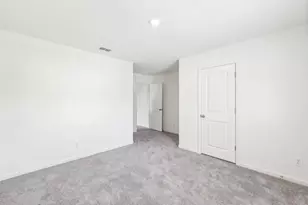 5636 Portlaw Ln, Fort Worth, TX 76036 - Photo 19