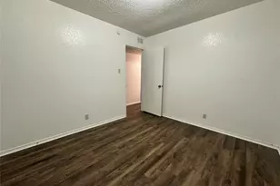833 White Rock St, Saginaw, TX 76179 - Photo 11