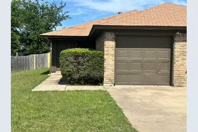 833 White Rock Street, Saginaw, TX 76179 - Photo 1