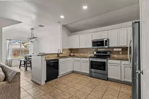 308 Long Prairie Dr, Forney, TX 75126 - Photo 9