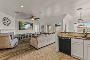 308 Long Prairie Dr, Forney, TX 75126 - Photo 11