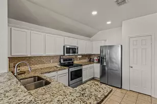 308 Long Prairie Dr, Forney, TX 75126 - Photo 11