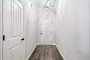 557 Jeffdale Dr, Burleson, TX 76028 - Photo 5